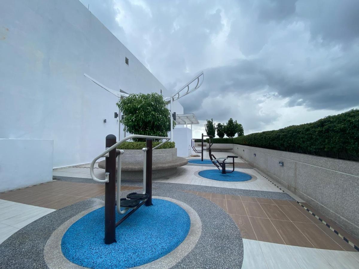 Jsadli Suite Troika Residence קוטה בארו מראה חיצוני תמונה